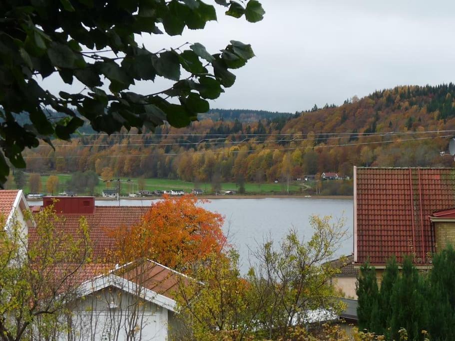 Ekhult Apartments - Ground Floor - Garden And Lake View Ulricehamn Exterior photo