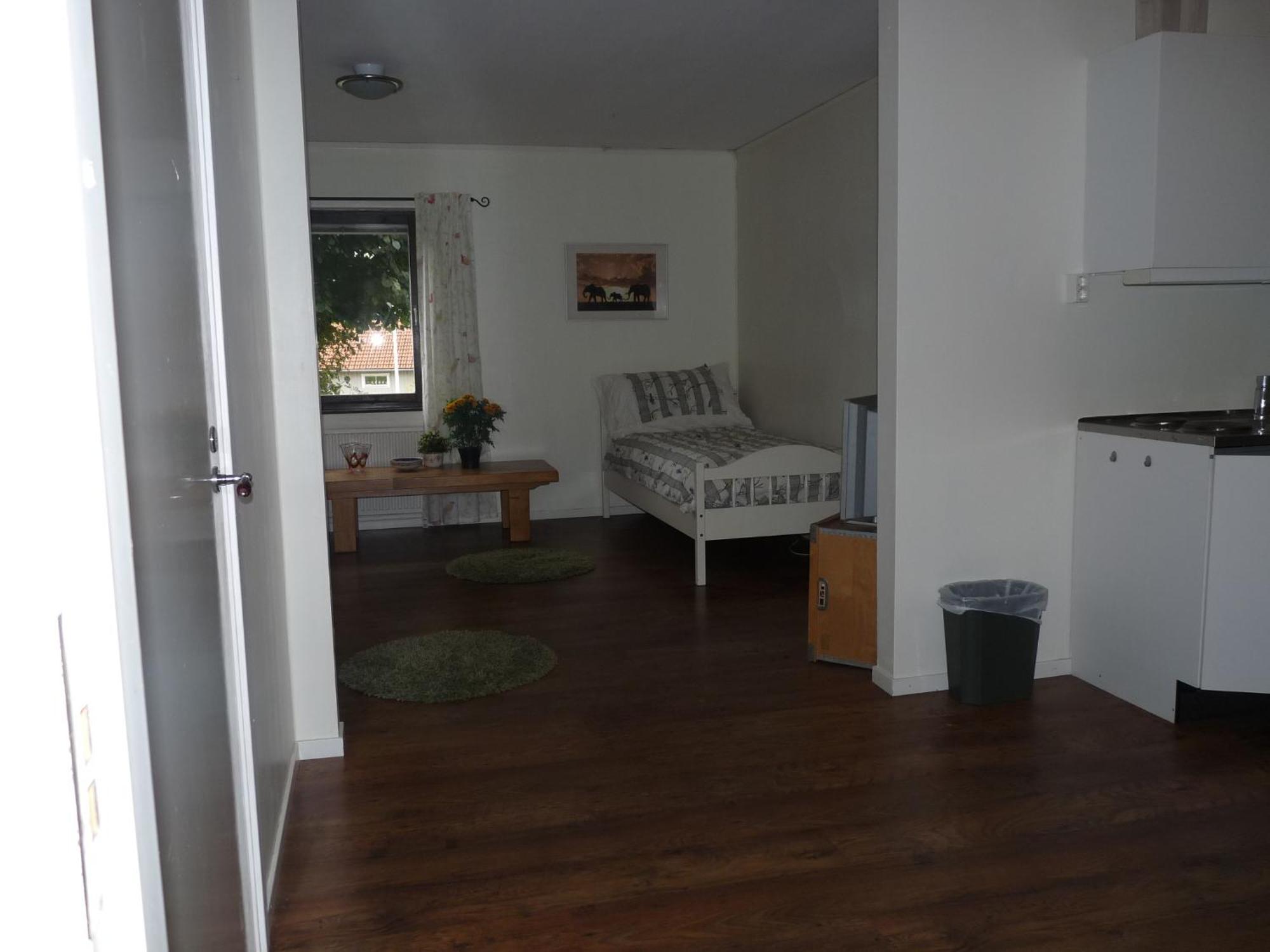 Ekhult Apartments - Ground Floor - Garden And Lake View Ulricehamn Room photo